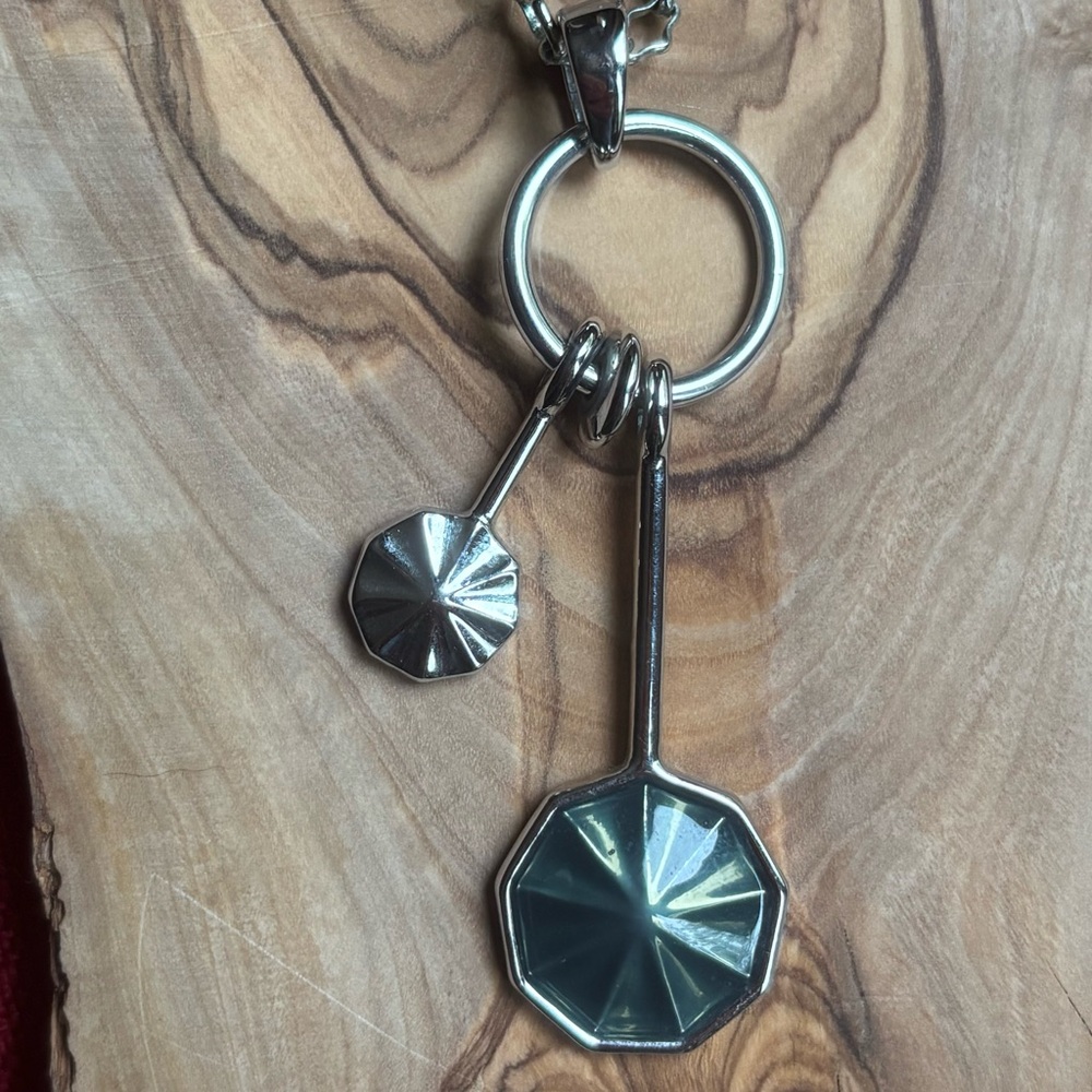 Chic Silver Octagonal Pendant Necklace
